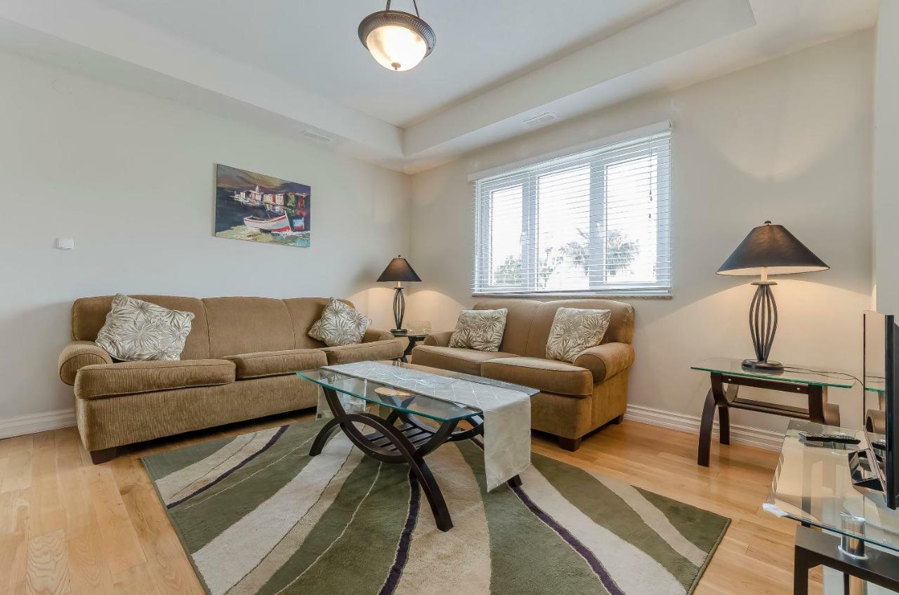 Apartment Canada Dream Vacation Srima Eksteriør billede